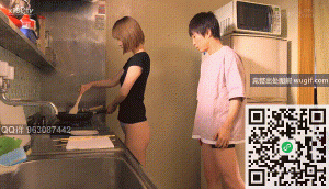 离异少妇回娘家遇到的没有血缘关系的弟弟