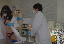 GIF剧情图解3出处,还在医院实习的大学生情侣,竟然偷偷穿着情趣制服调情-解解图解